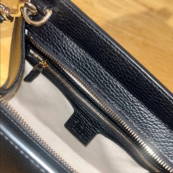 Brand new authentic black leather Gucci purse - Picture 8 of 11